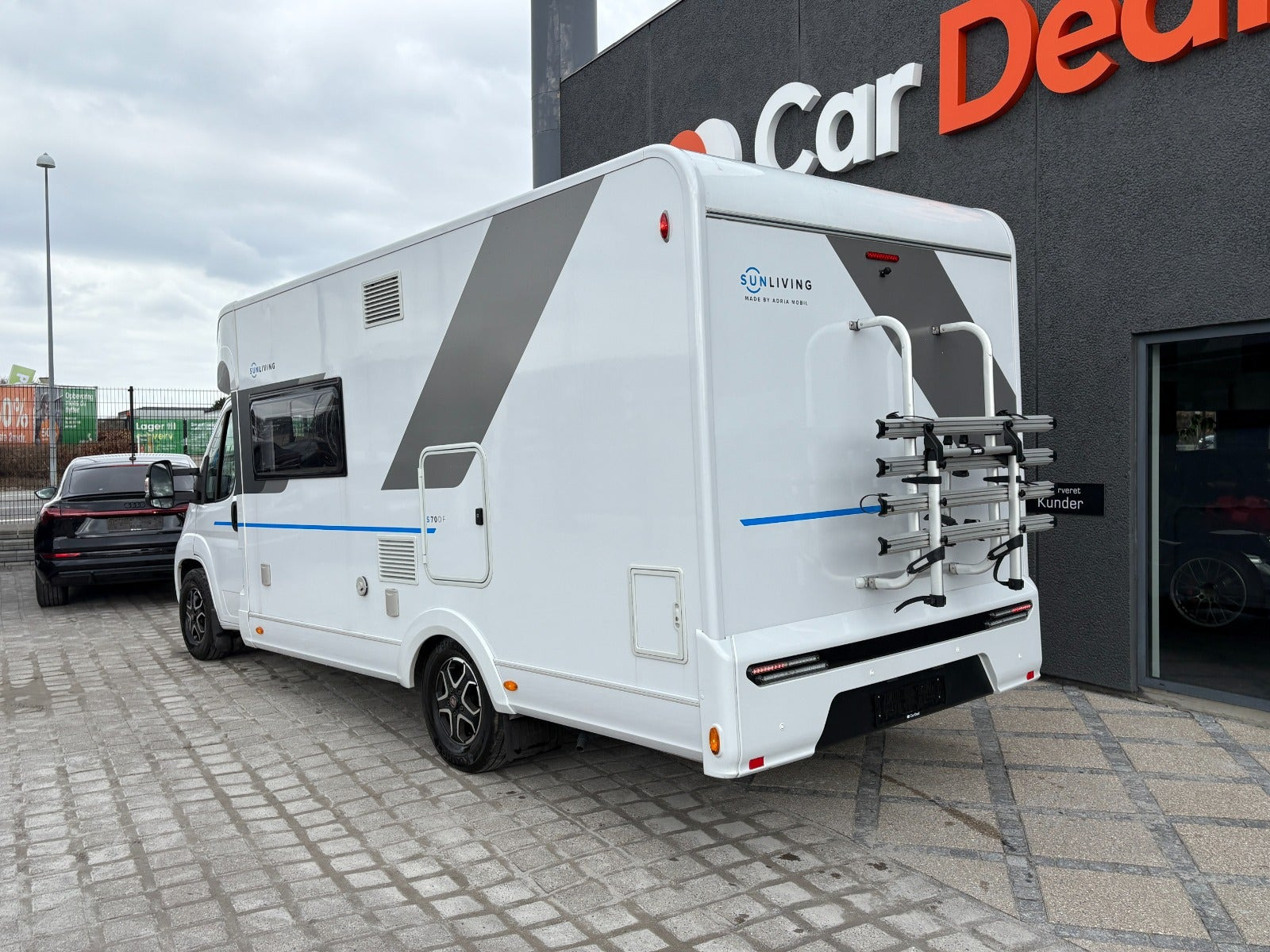Hvid Fiat Sun Living fra 2023
