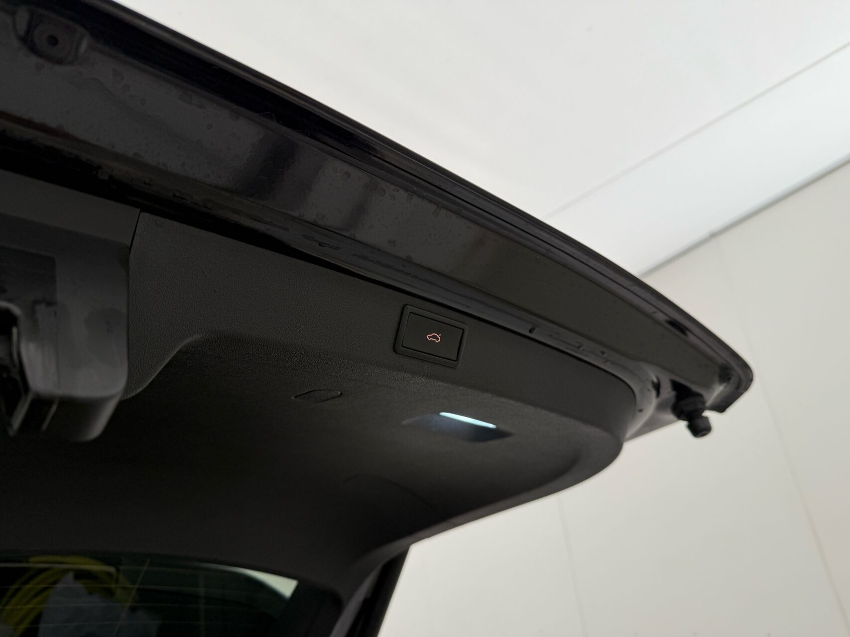 Sort Skoda Enyaq fra 2023