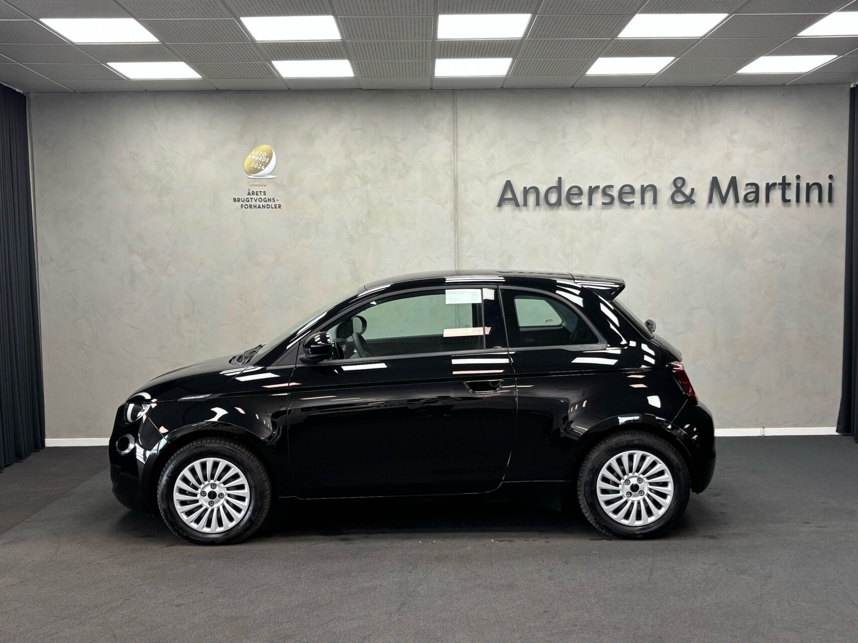 Sort Fiat 500e fra 2023