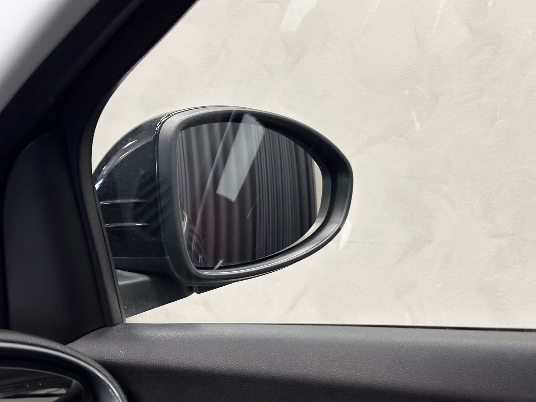 Sort Fiat 500e fra 2023