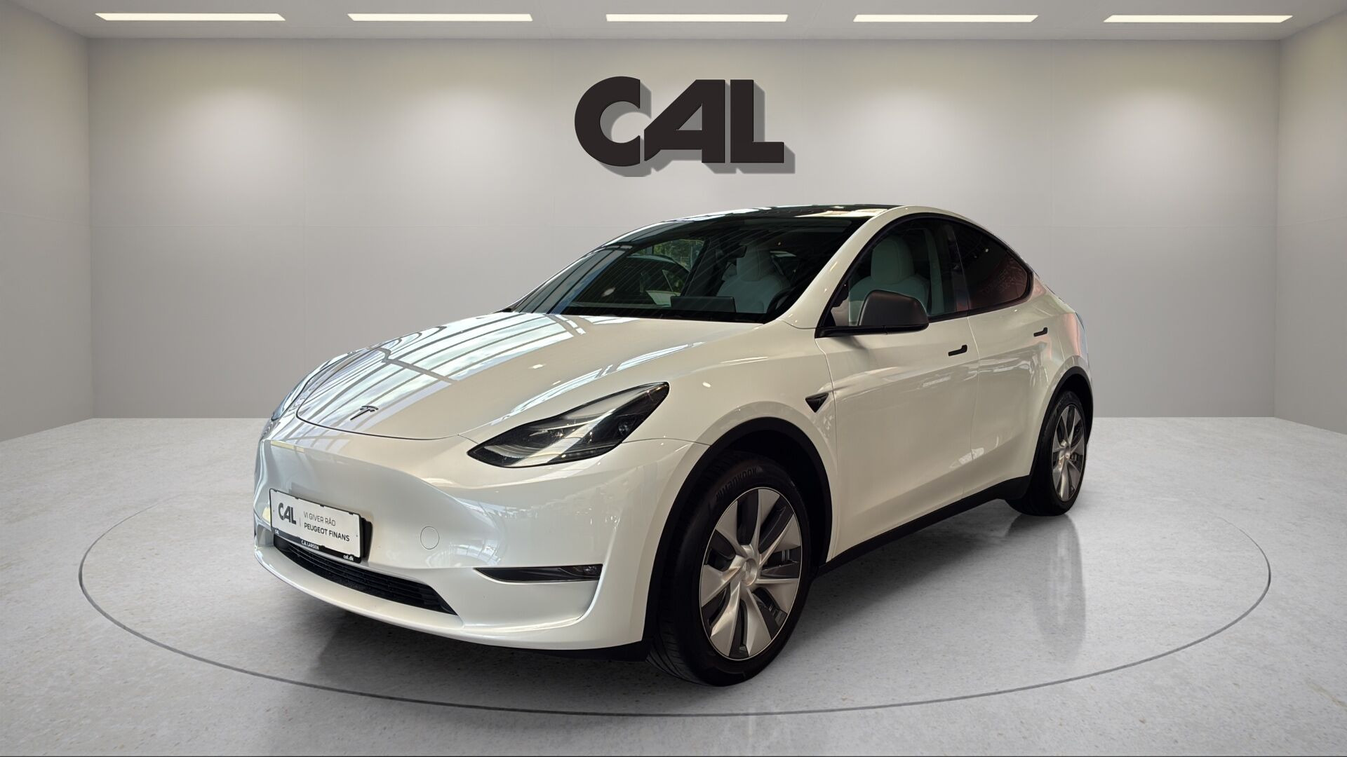Tesla Model Y EL Long Range AWD 514HK 5d Aut.