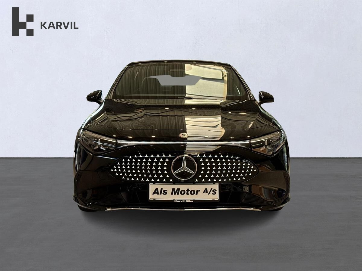 Sort Mercedes CLA250+ fra 2025
