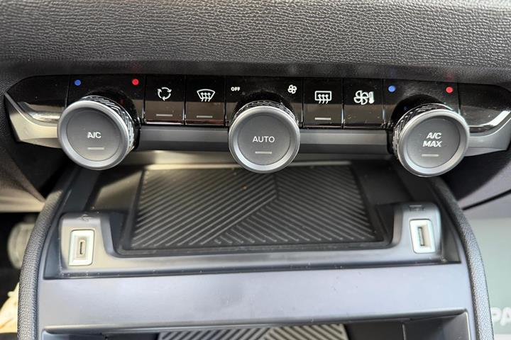 undefined Citroën ë-C4 fra 2024
