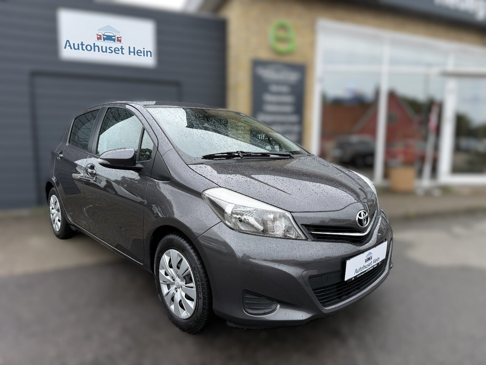Toyota Yaris 1,0 VVT-i T2 Touch