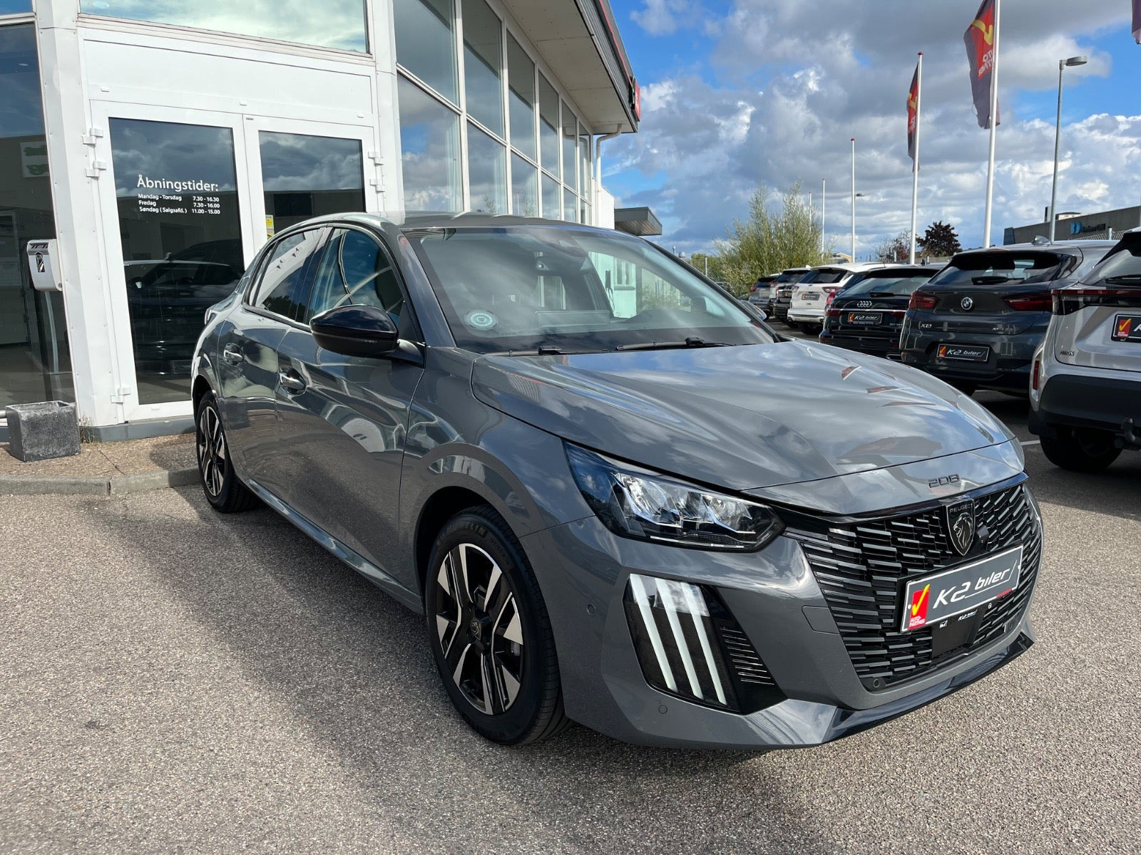 Peugeot 208 1,2 PureTech 100 Allure+
