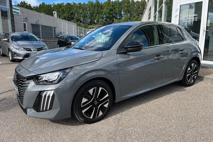 Grå Peugeot 208 fra 2024