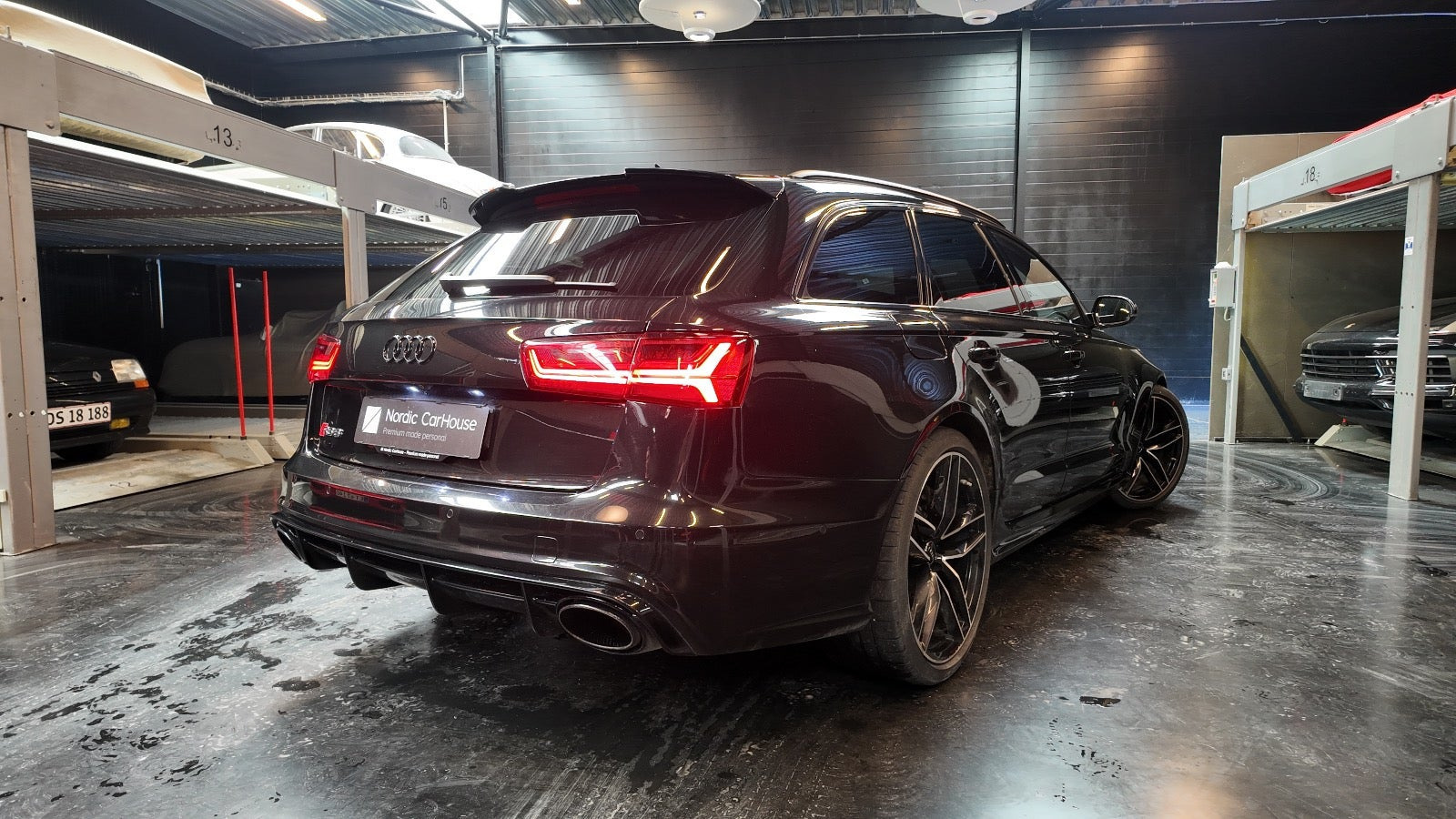 Sort Audi RS6 fra 2018