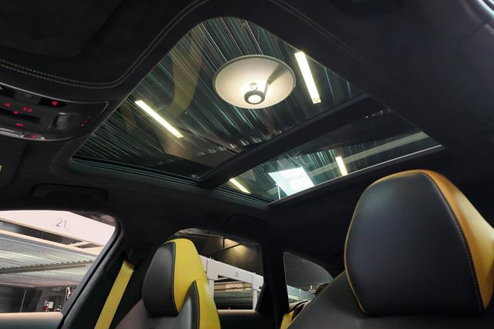 Sort Audi RS6 fra 2018