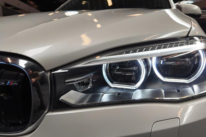 undefined BMW X5 fra 2015