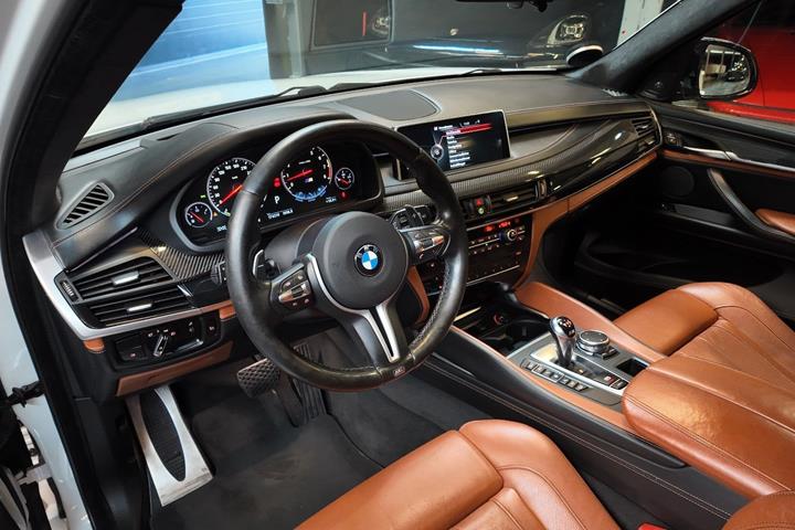 undefined BMW X5 fra 2015