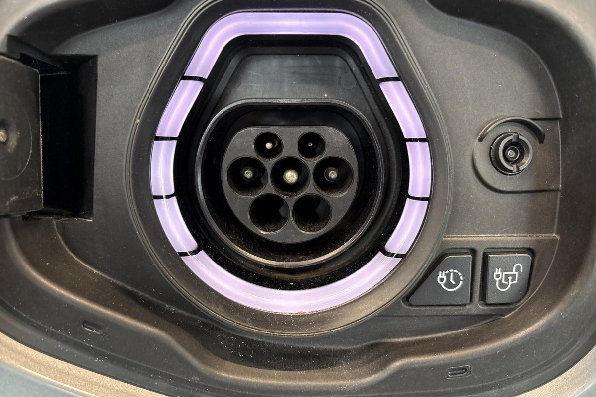 Sølv Ford Kuga fra 2023