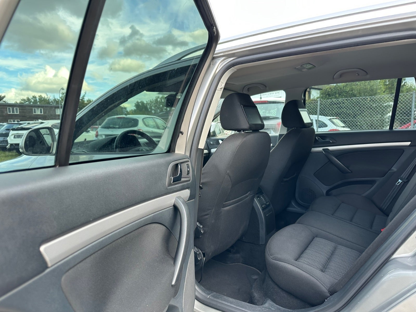 Škoda Octavia Combi 1.4 TSI Manual, 6-trins, 122ps, 2011
