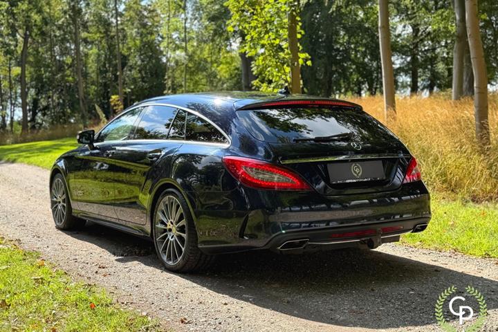 Blå Mercedes CLS250 d fra 2017