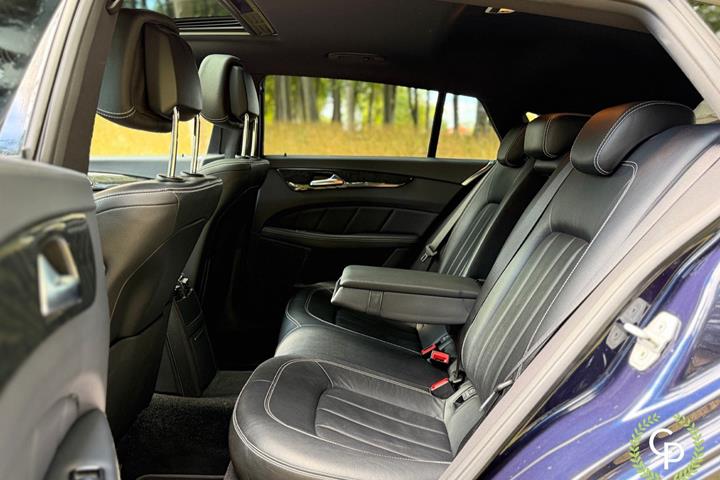 Blå Mercedes CLS250 d fra 2017