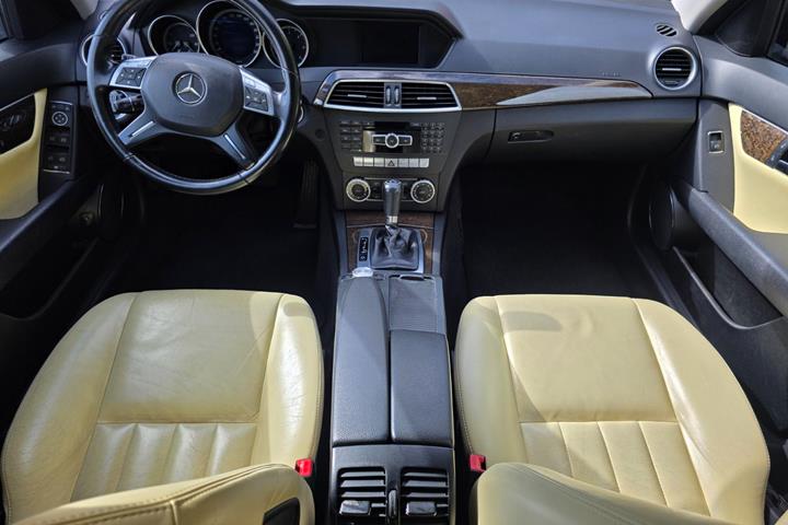 undefined Mercedes C220 fra 2011
