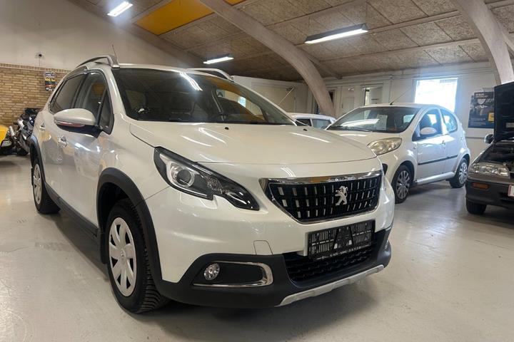 Hvid Peugeot 2008 fra 2017