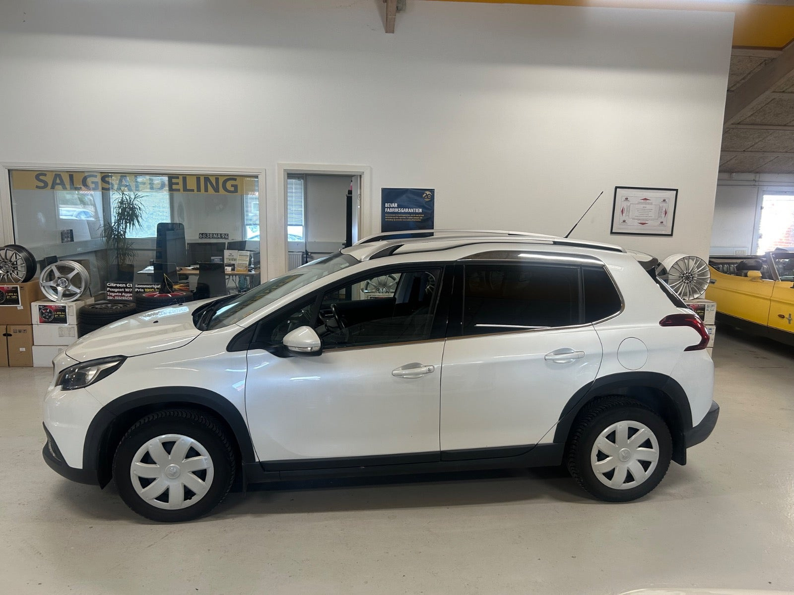 Hvid Peugeot 2008 fra 2017