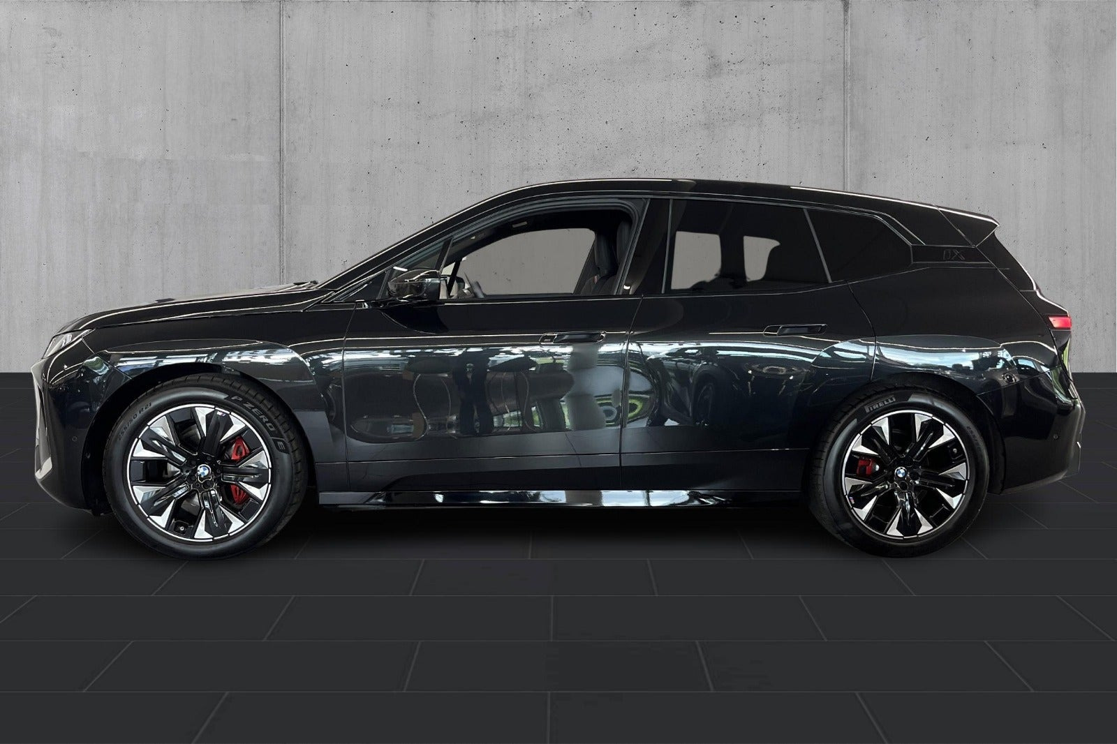 Sort BMW iX fra 2026