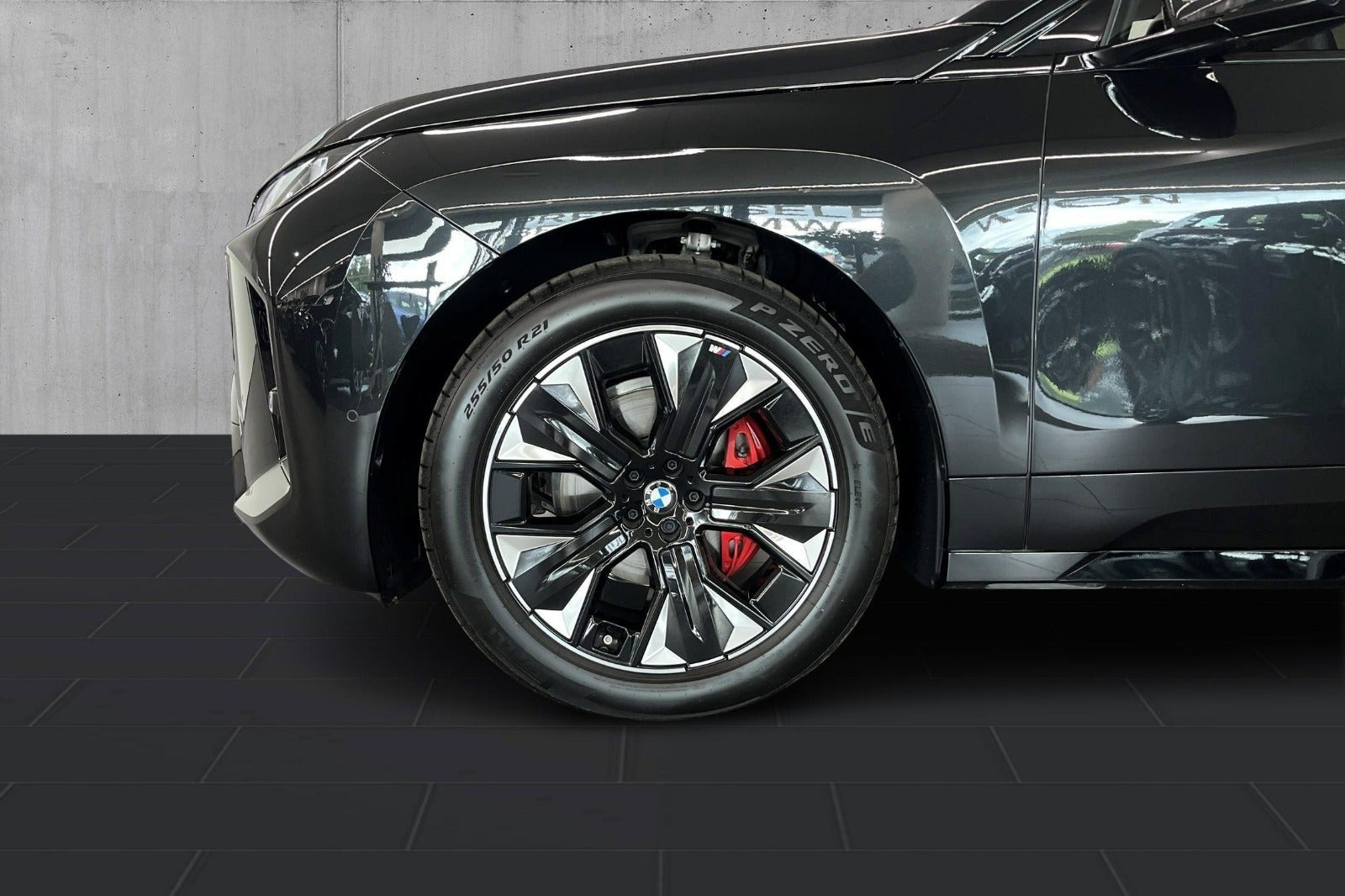 Sort BMW iX fra 2026