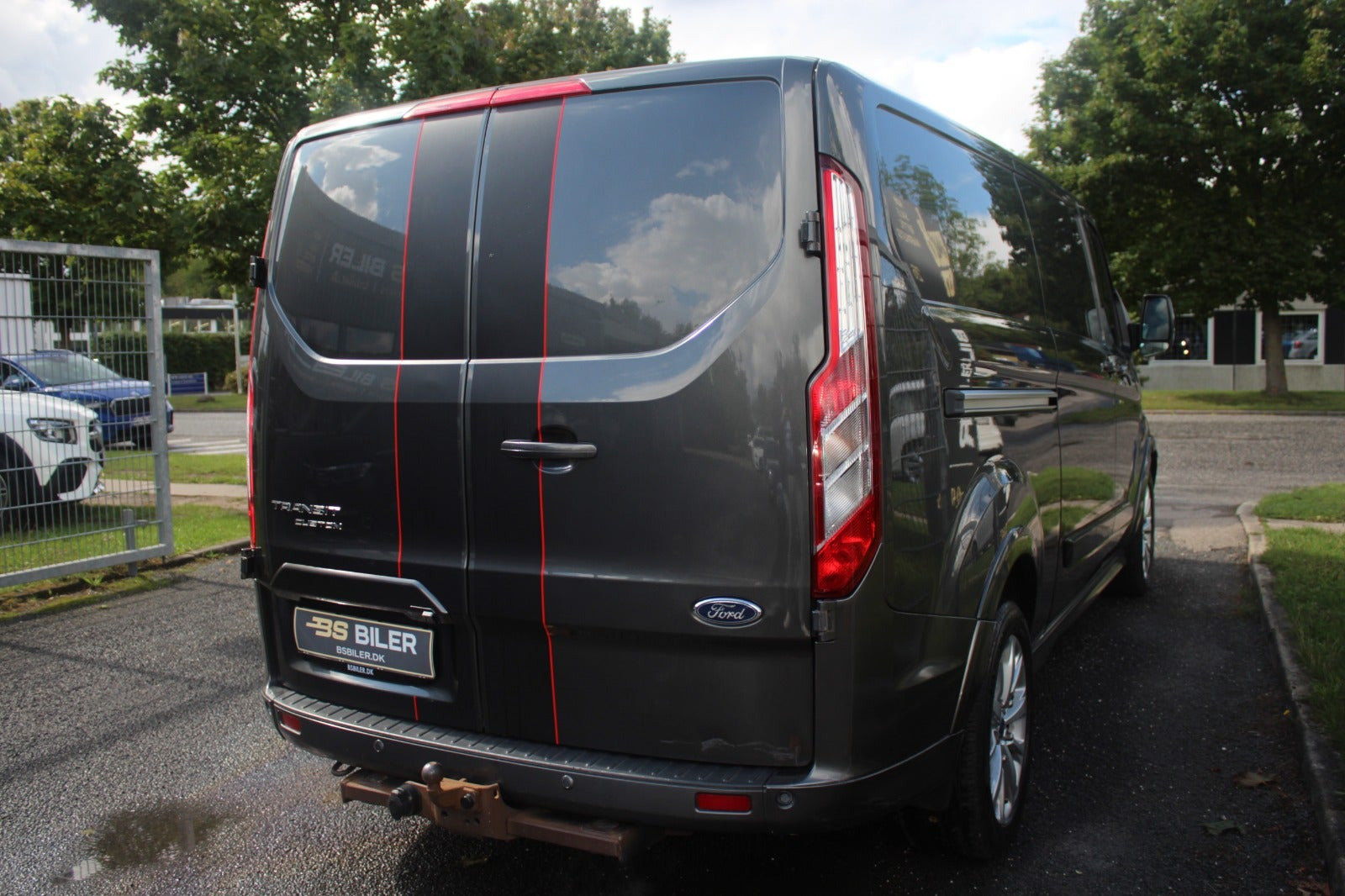 Grå Ford Transit Custom 290 L2 fra 2018