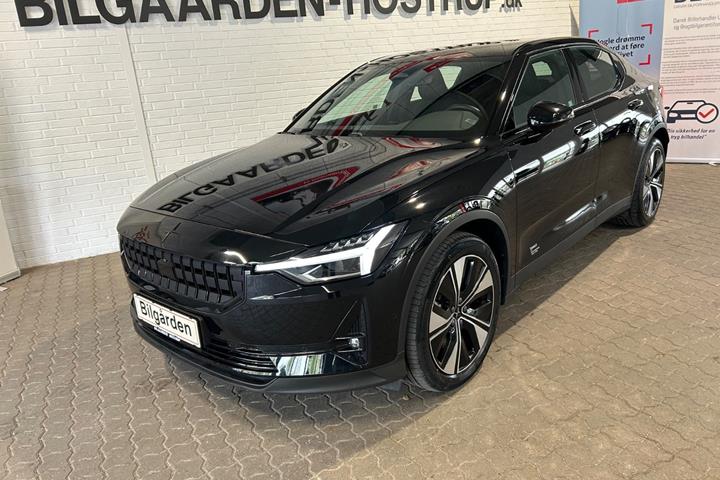 Sort Polestar 2 fra 2023 set udefra