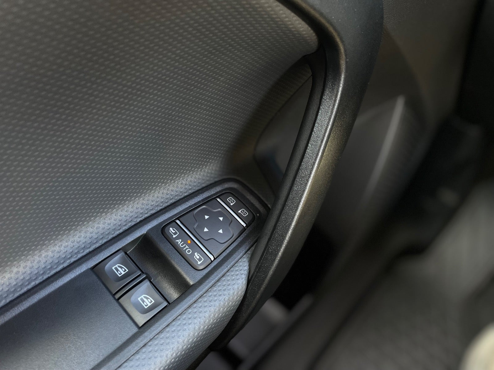 Hvid Mercedes eCitan fra 2025