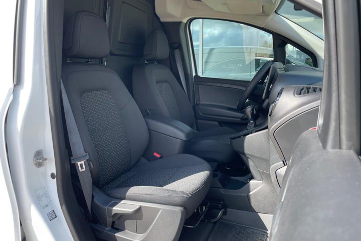 Hvid Mercedes eCitan fra 2025