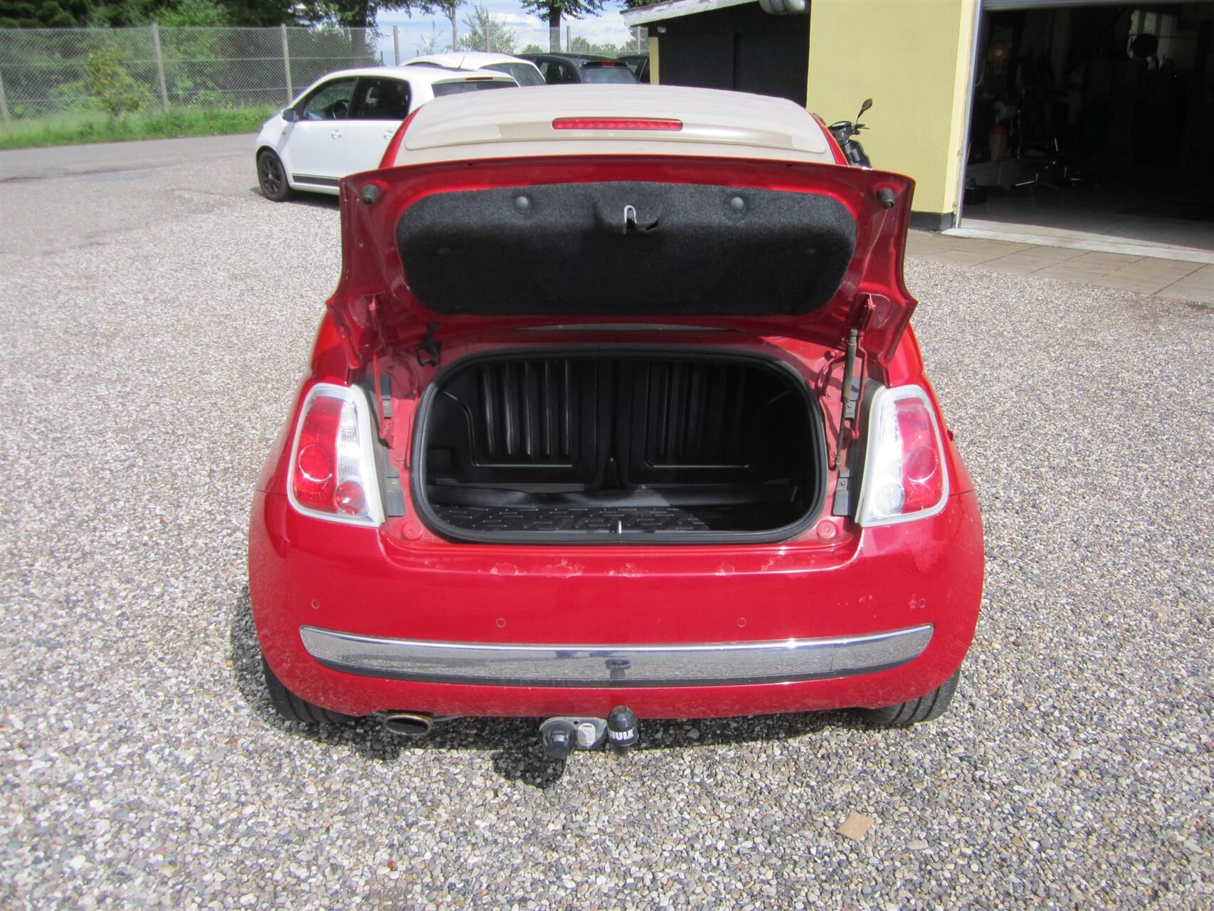 Rød Fiat 500 fra 2010