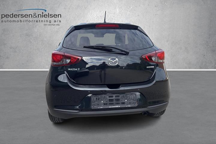 Sort Mazda 2 fra 2023