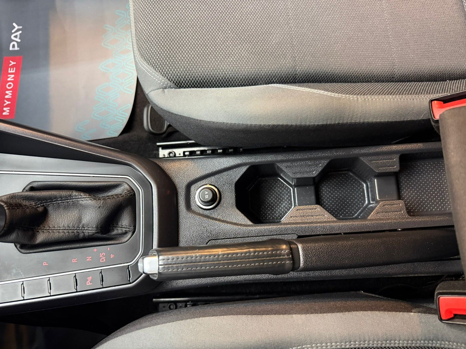 Sort VW Polo fra 2019