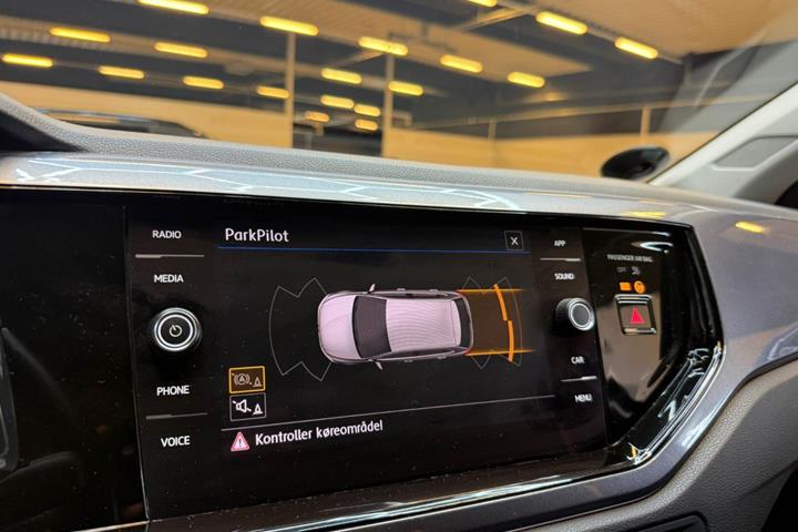 Sort VW Polo fra 2019