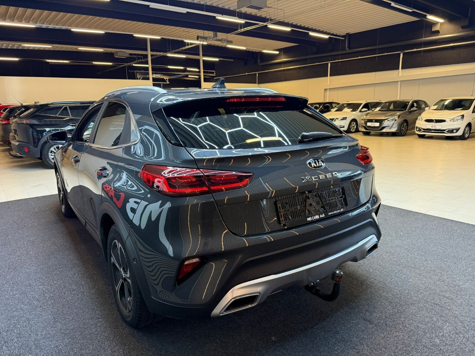 Grå Kia XCeed fra 2020