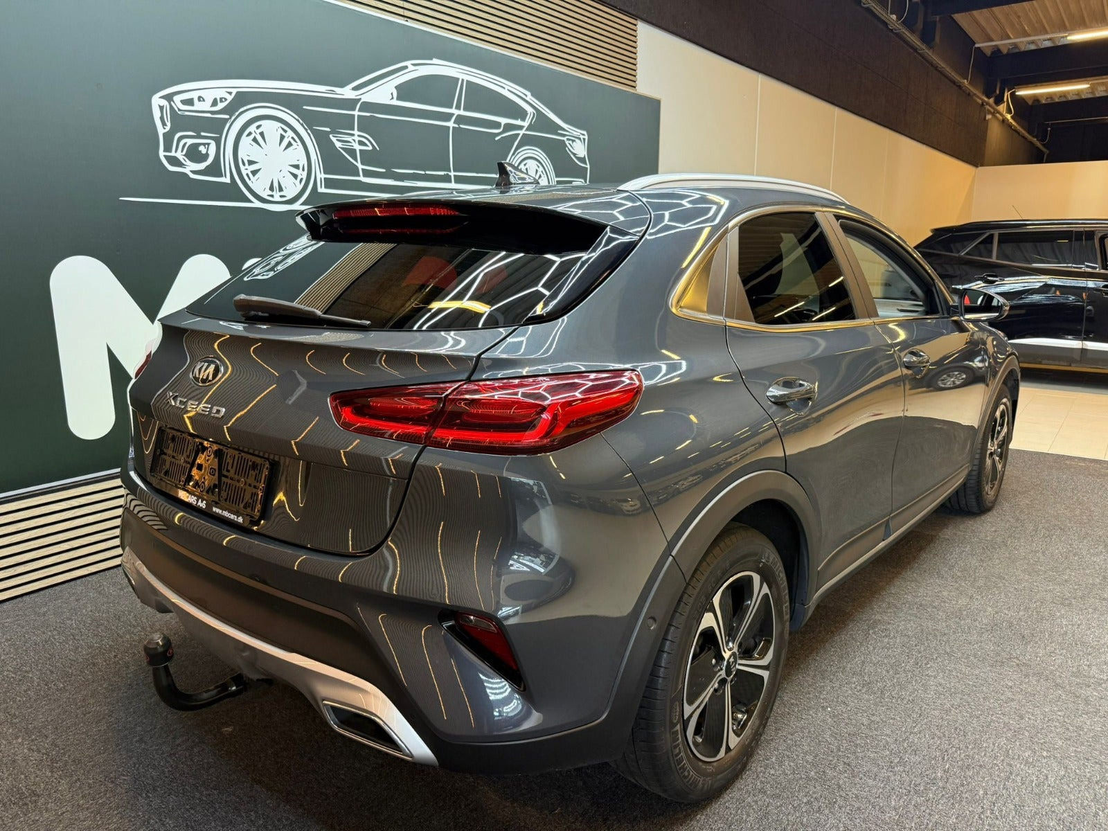Grå Kia XCeed fra 2020