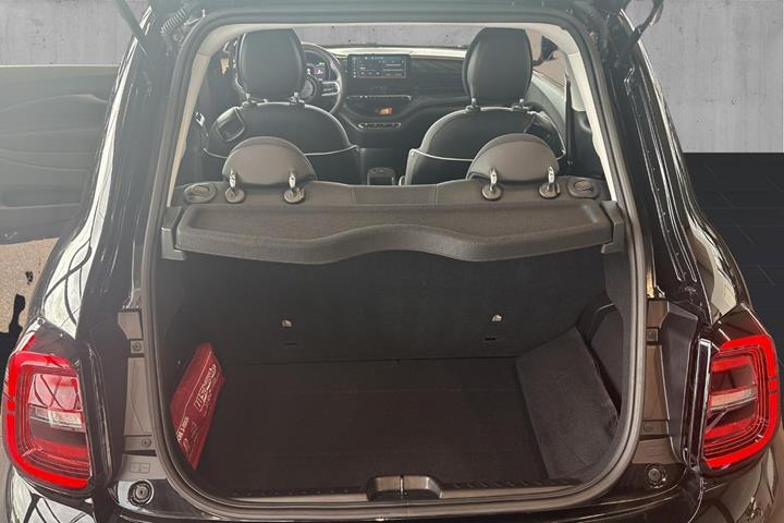 Sort Fiat 500e fra 2023