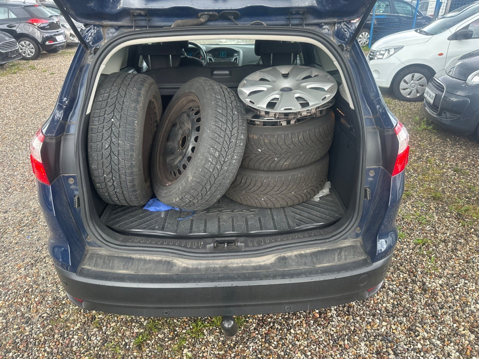 Blå Ford Focus fra 2014