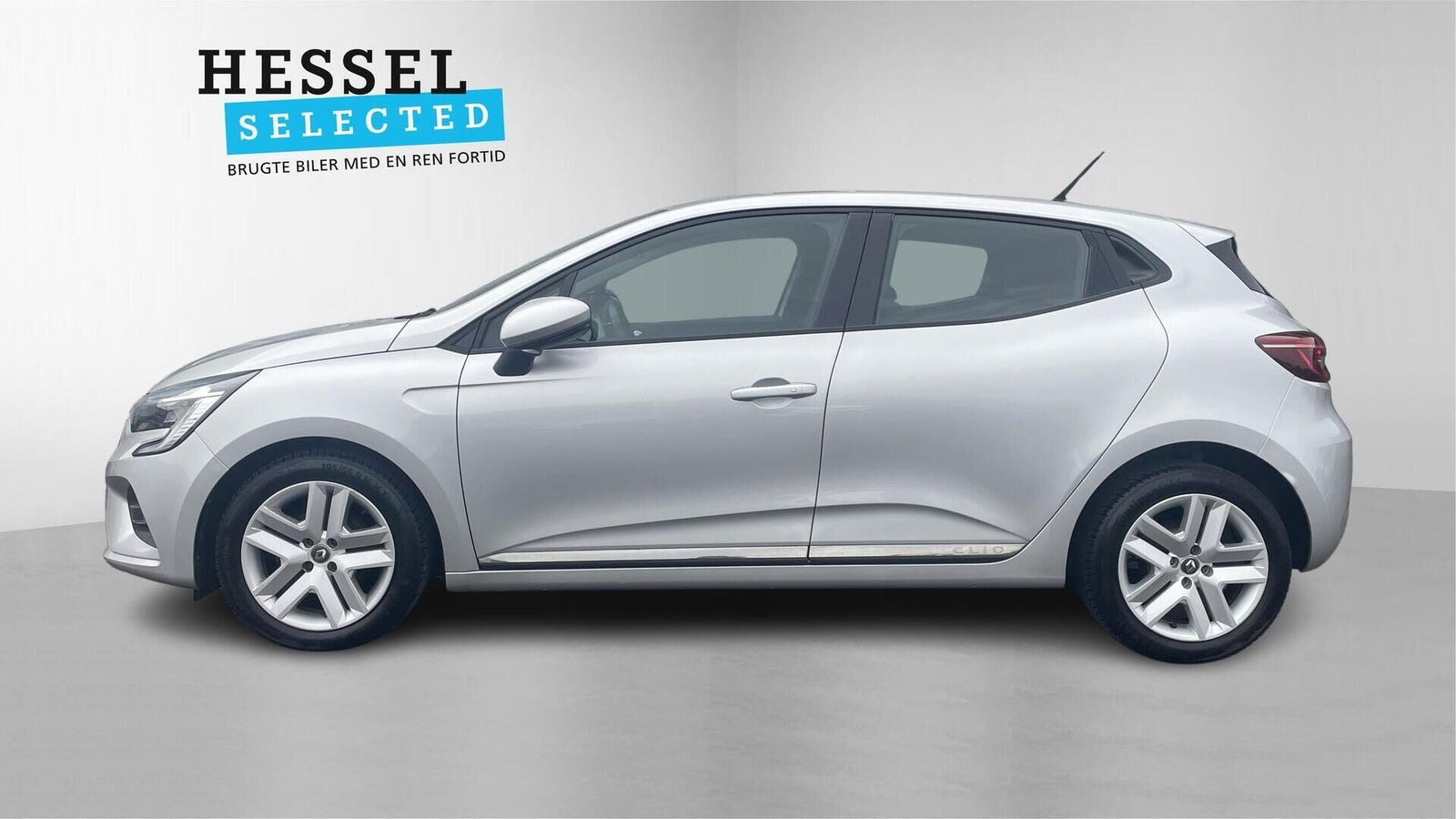 Sølv Renault Clio V fra 2020
