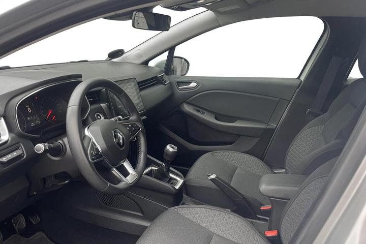 Sølv Renault Clio V fra 2020