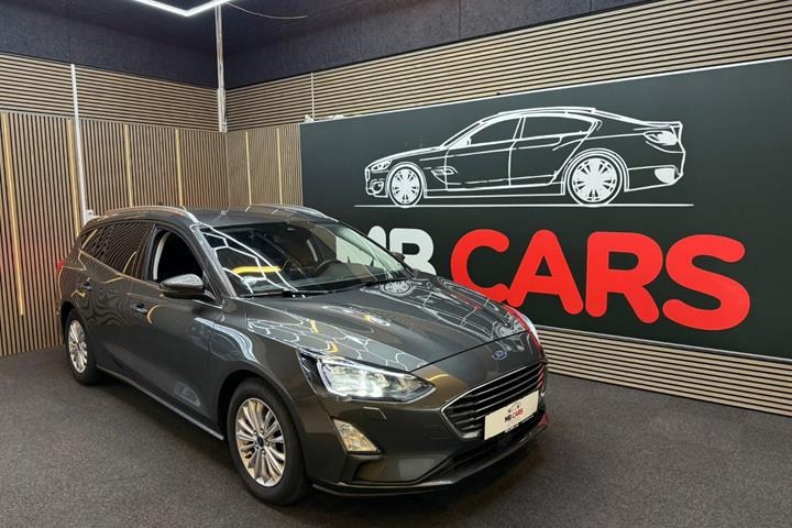 Grå Ford Focus fra 2020