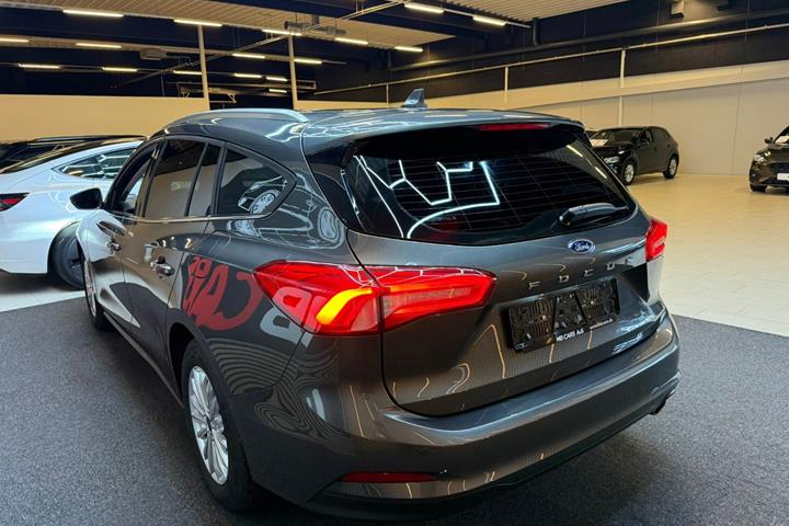 Grå Ford Focus fra 2020