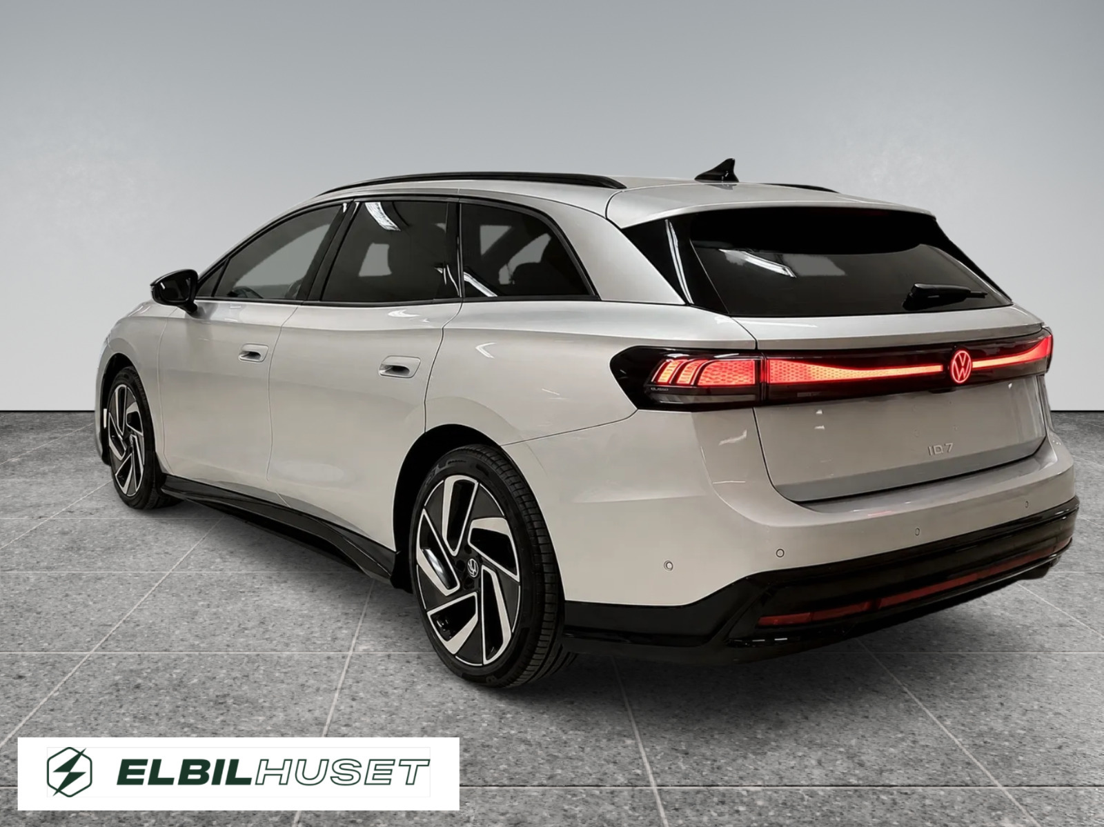 Sølv VW ID.7 fra 2025