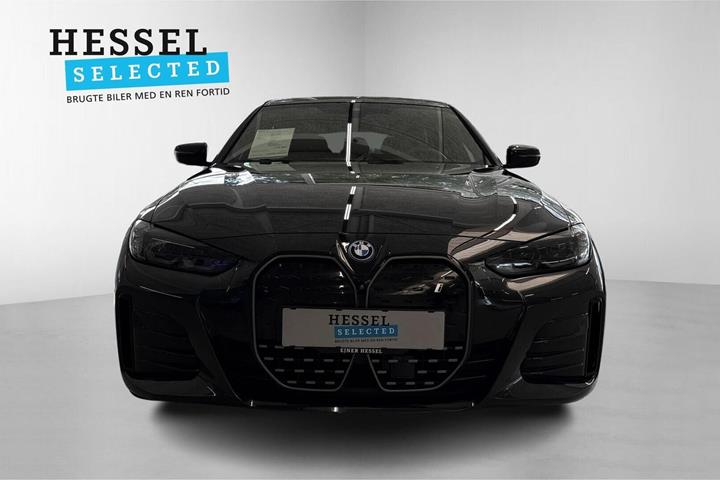 Sort BMW i4 fra 2023