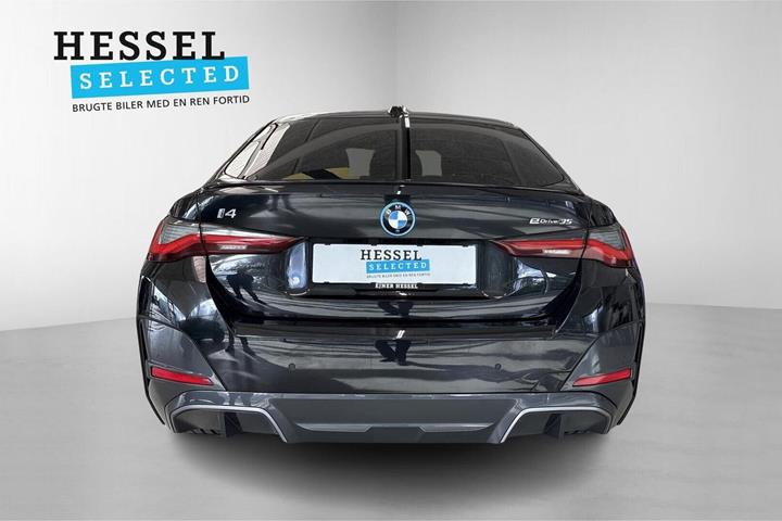 Sort BMW i4 fra 2023