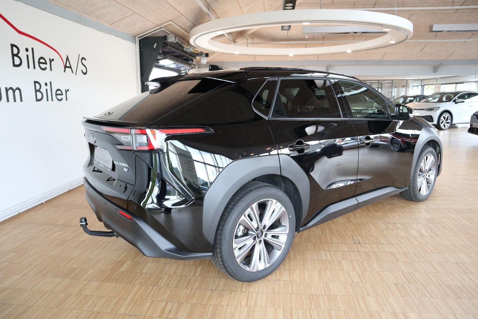 Sort Subaru Solterra fra 2025
