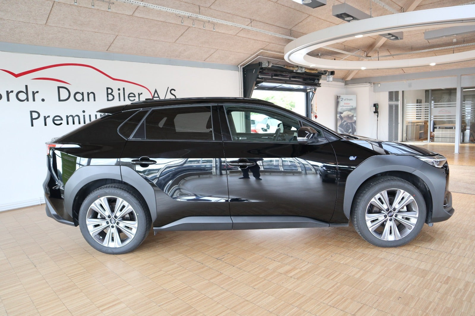 Sort Subaru Solterra fra 2025