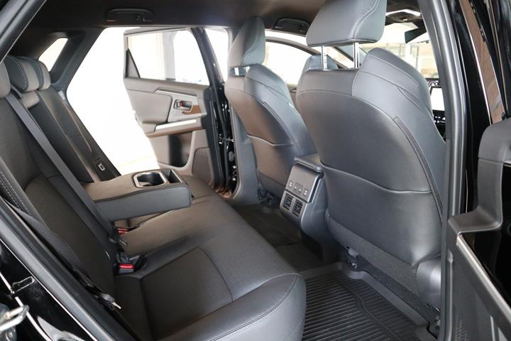 Sort Subaru Solterra fra 2025