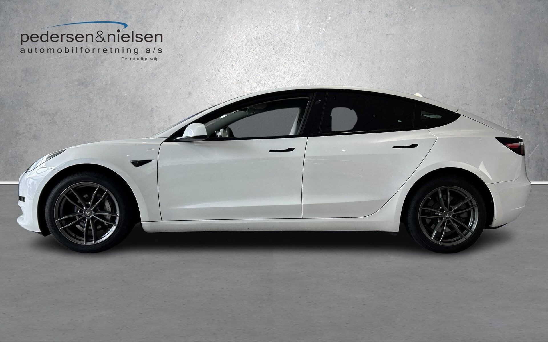 undefined Tesla Model 3 fra 2021