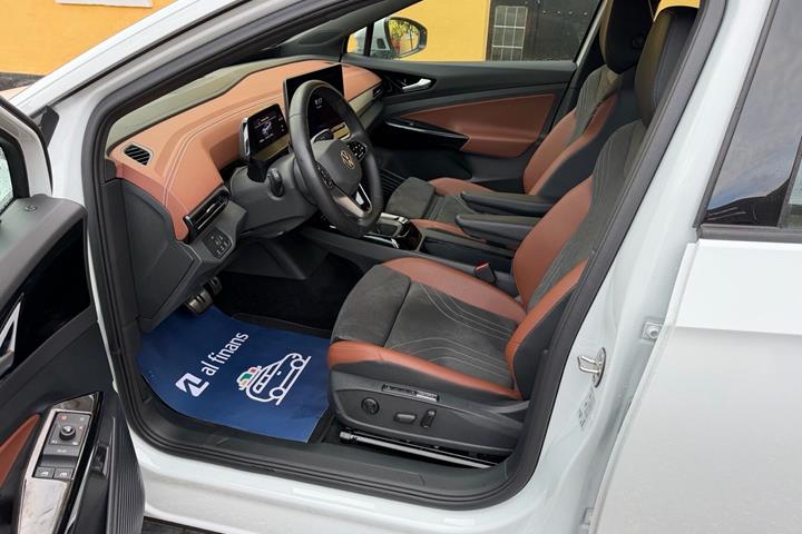 Hvid VW ID.5 fra 2025
