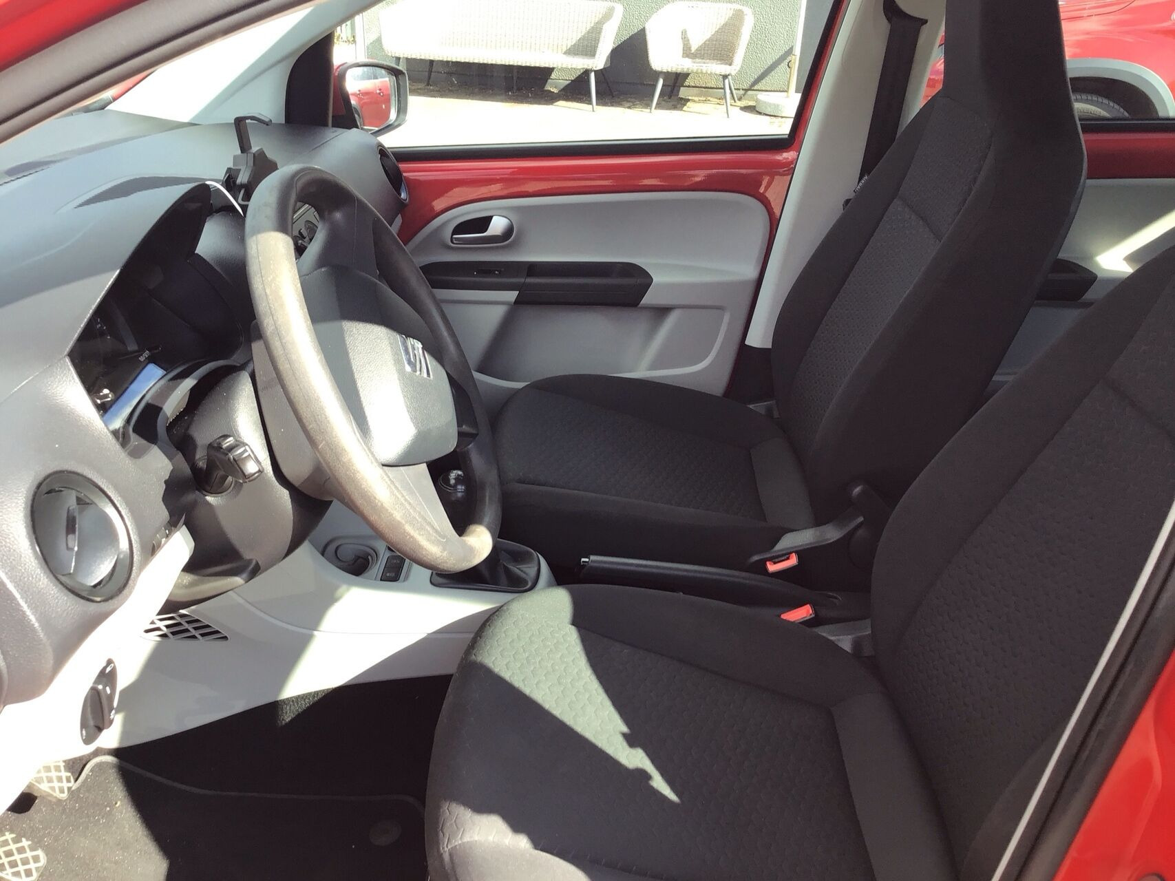 Rød Seat Mii fra 2019