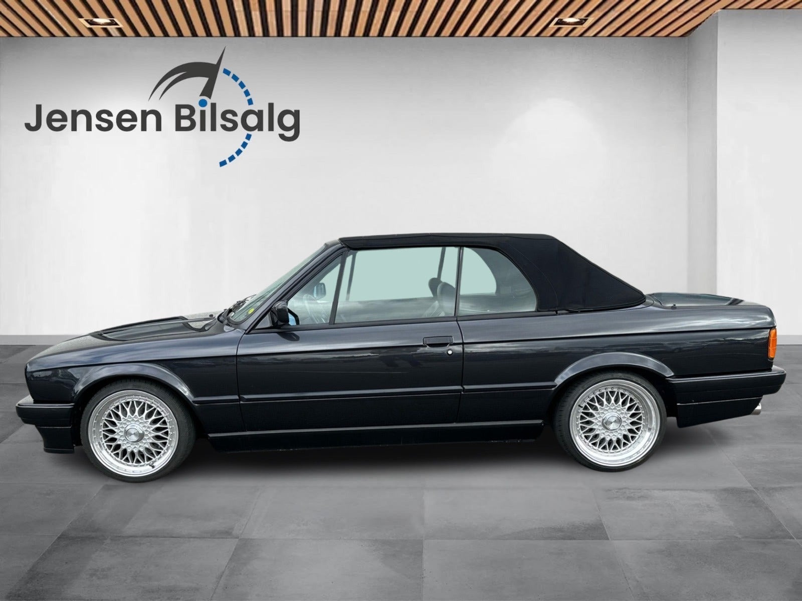 undefined BMW 318i fra 1993
