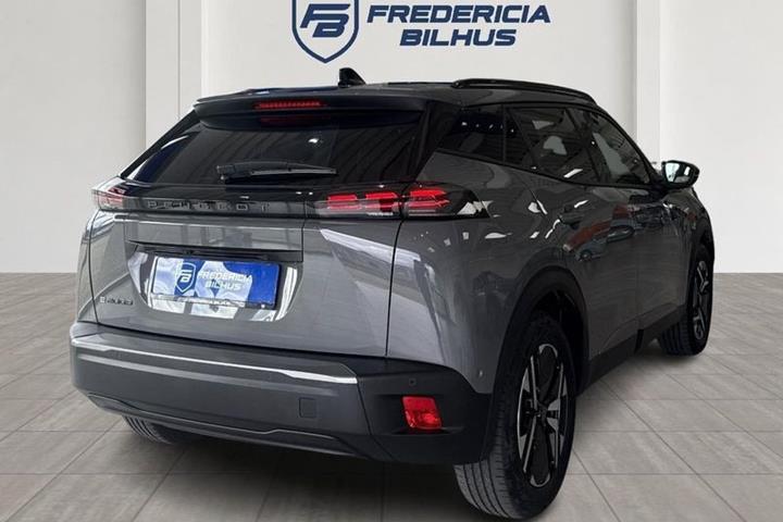 Grå Peugeot e-2008 fra 2025